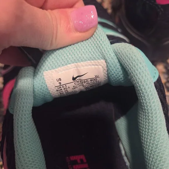 Nike Women's Sneakers - Navy, Pink, Teal - FITS LIKE AN 8.5 (actual size is 9) - Picture 5 of 7
